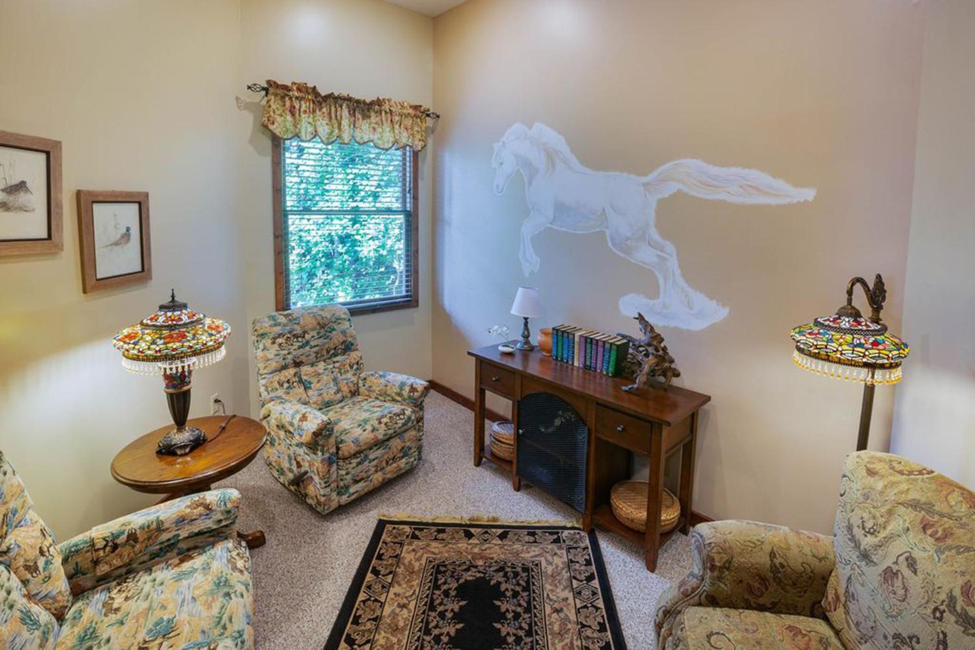 Chalet Beautiful Mountain Views And Privacy. Minutes To Downtown And National Park *