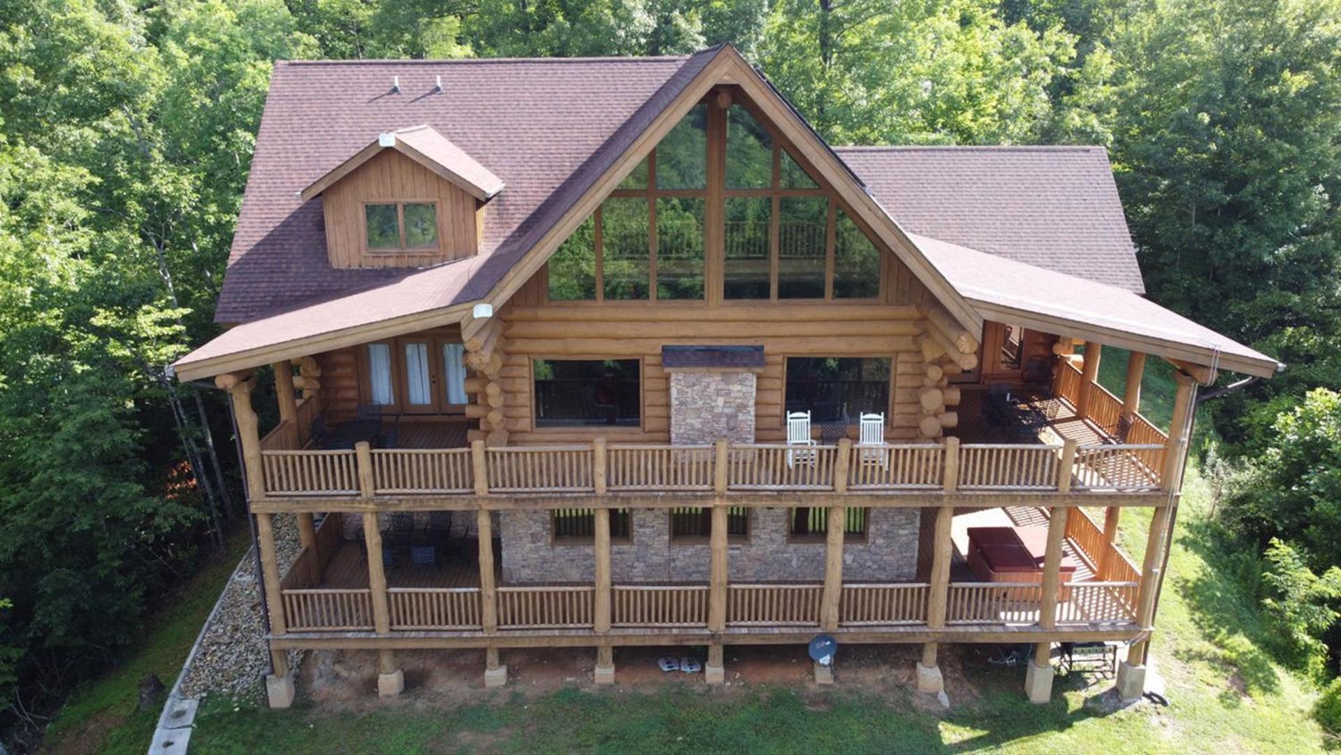 Big Bear Ridge Lodge: Mountain View Log Retreat Holiday home *
