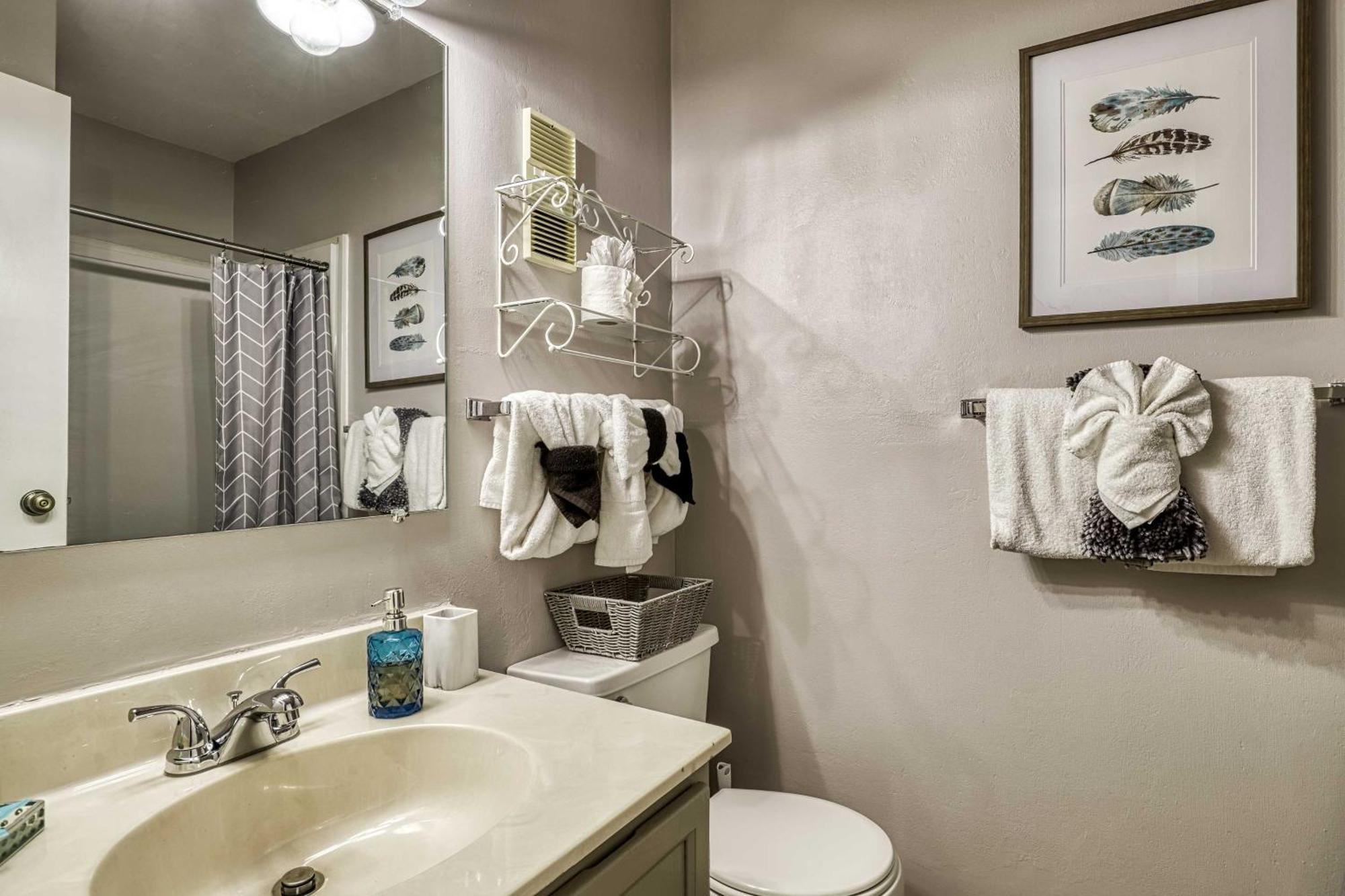 Apartment Cozy Resort-style Indoor Pool! Gatlinburg