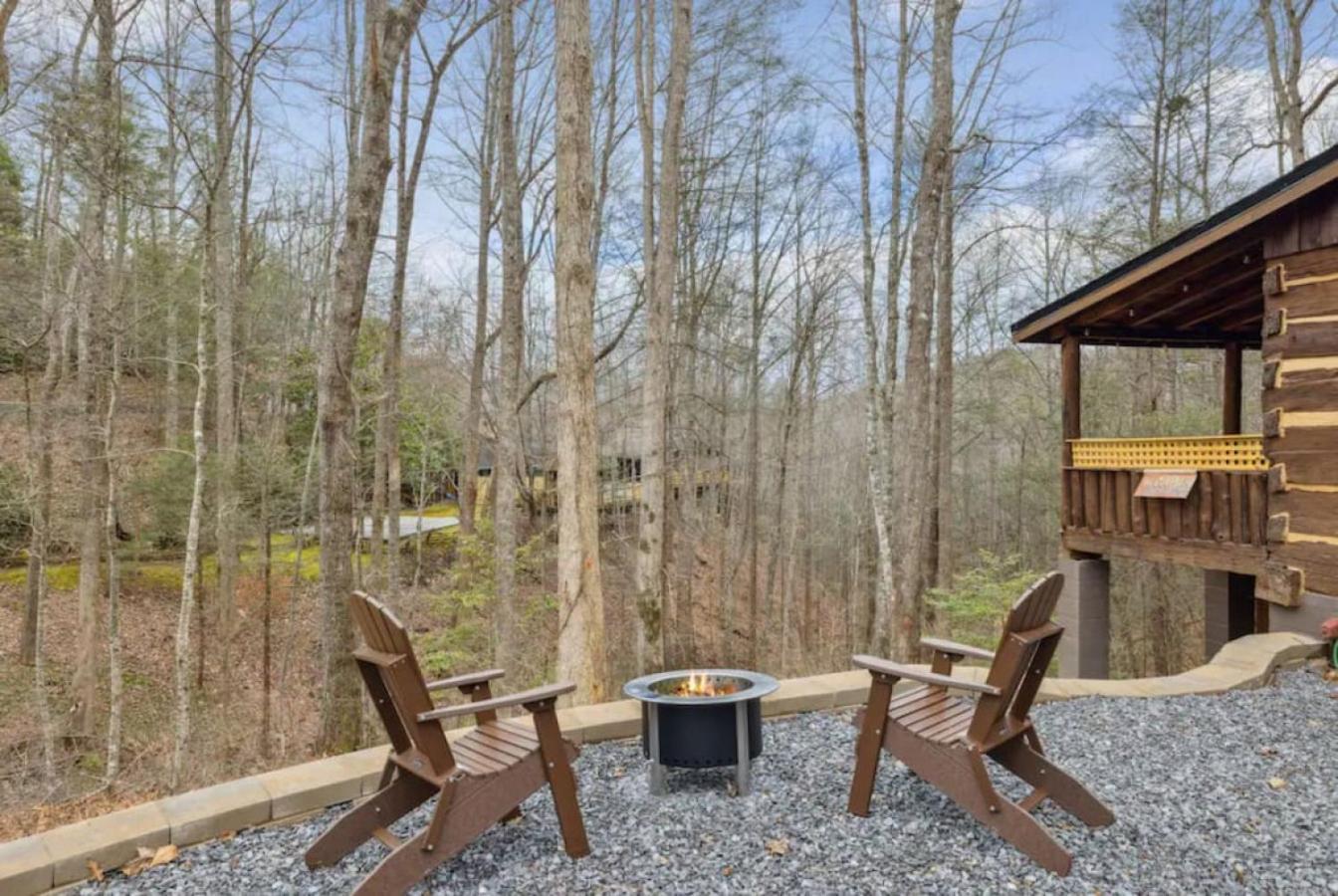 Smoky Speakeasy 2 2 Hot Tubs And Private Pool *
