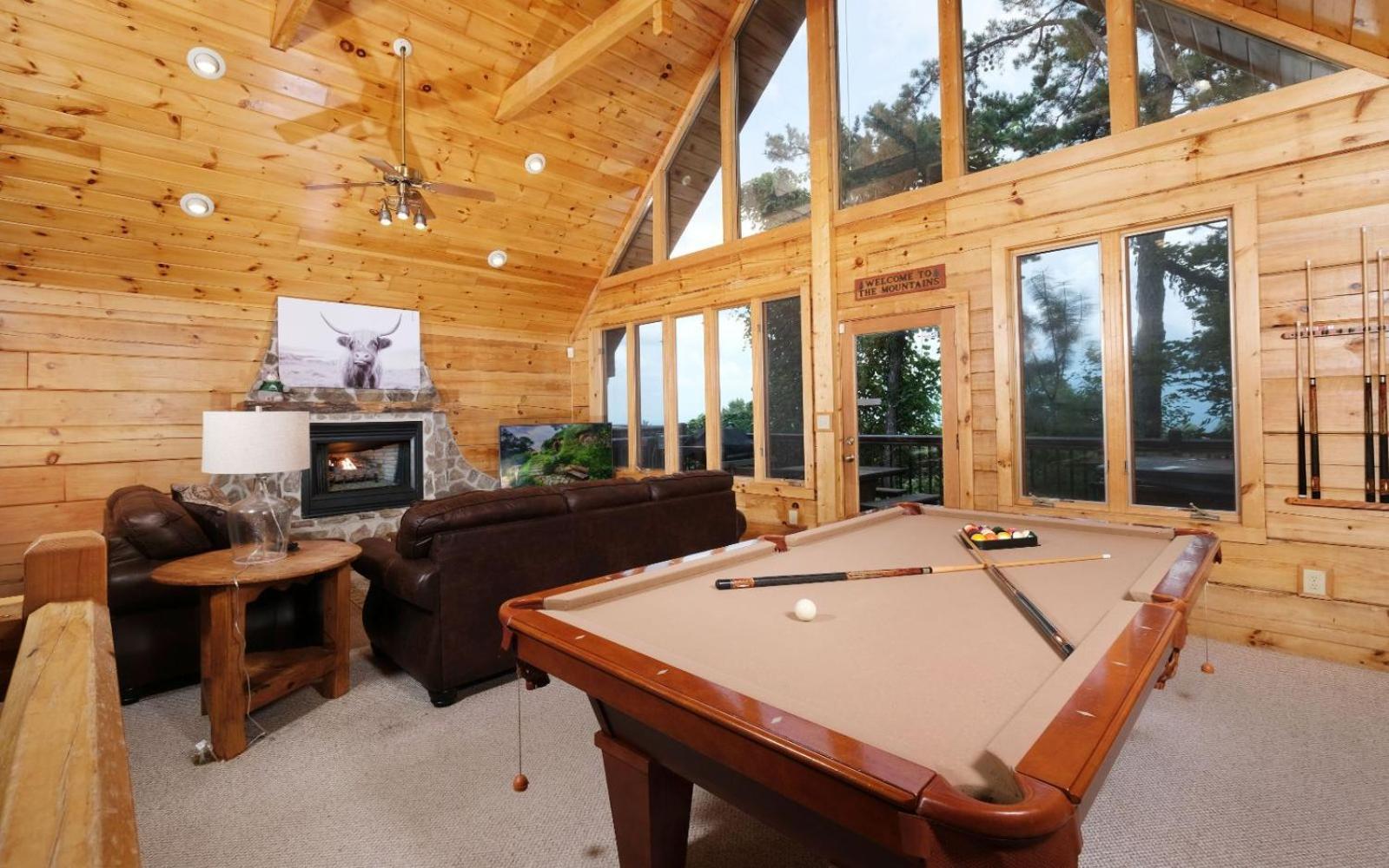 Squirrels Nest Chalet Gatlinburg