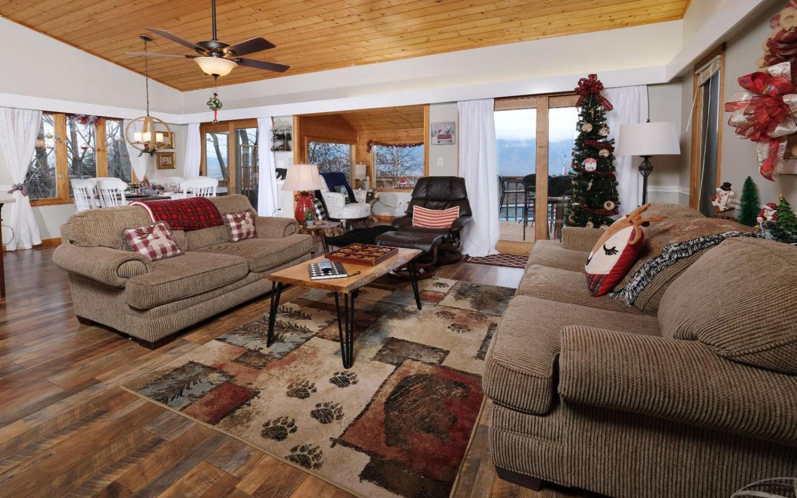 Majestic Getaway 1427 Villa Gatlinburg