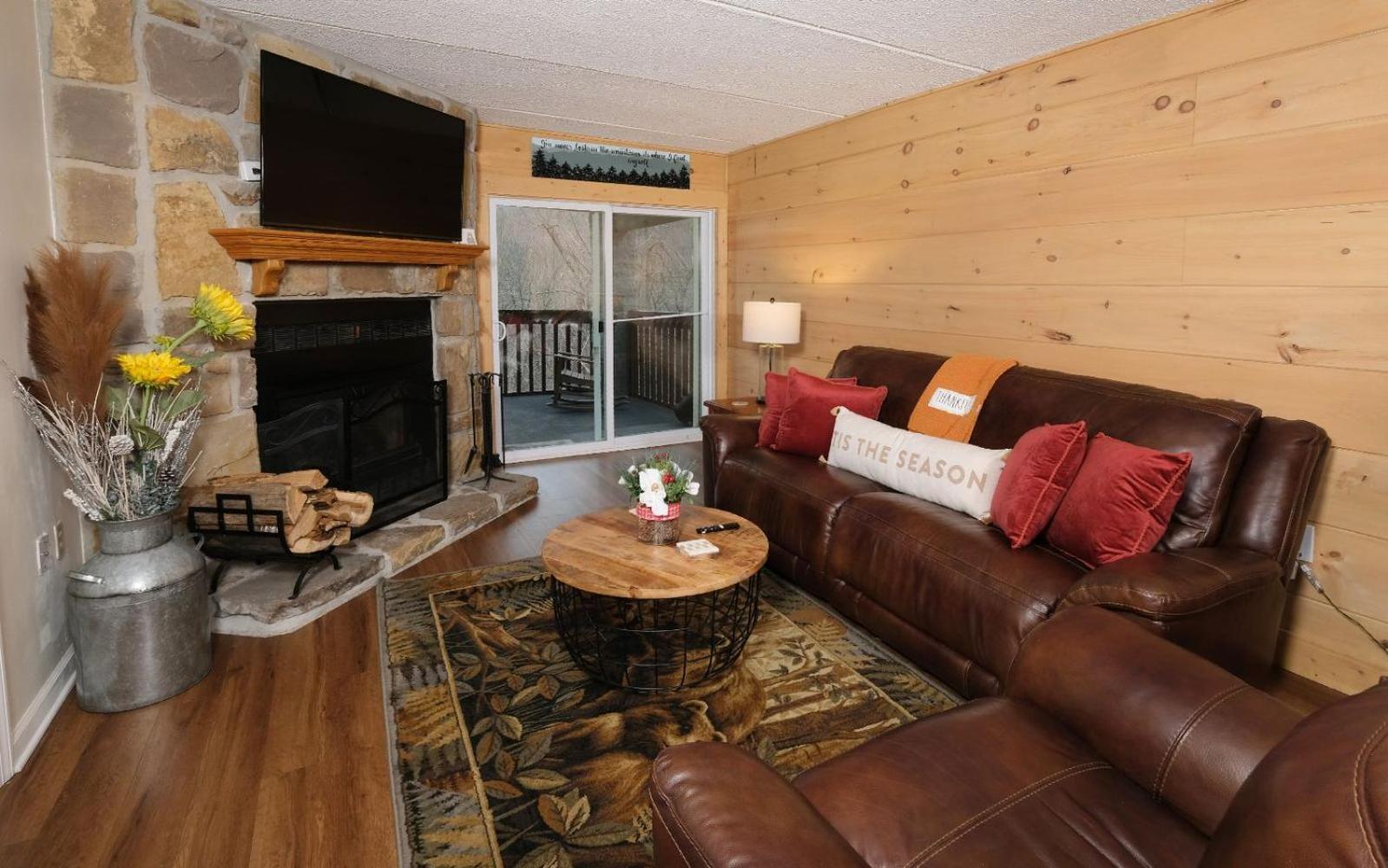 Bearly Behavin Apartment