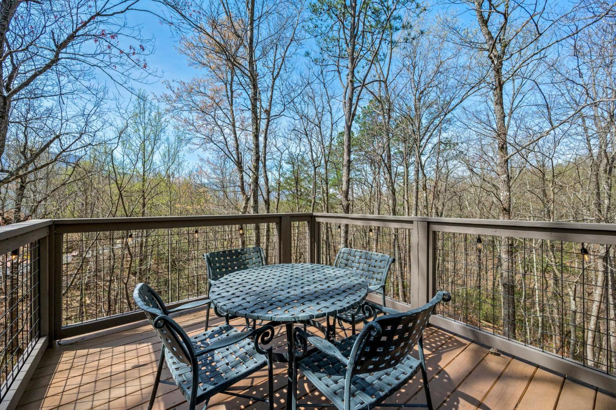 Baileys Mountain Retreat * Gatlinburg