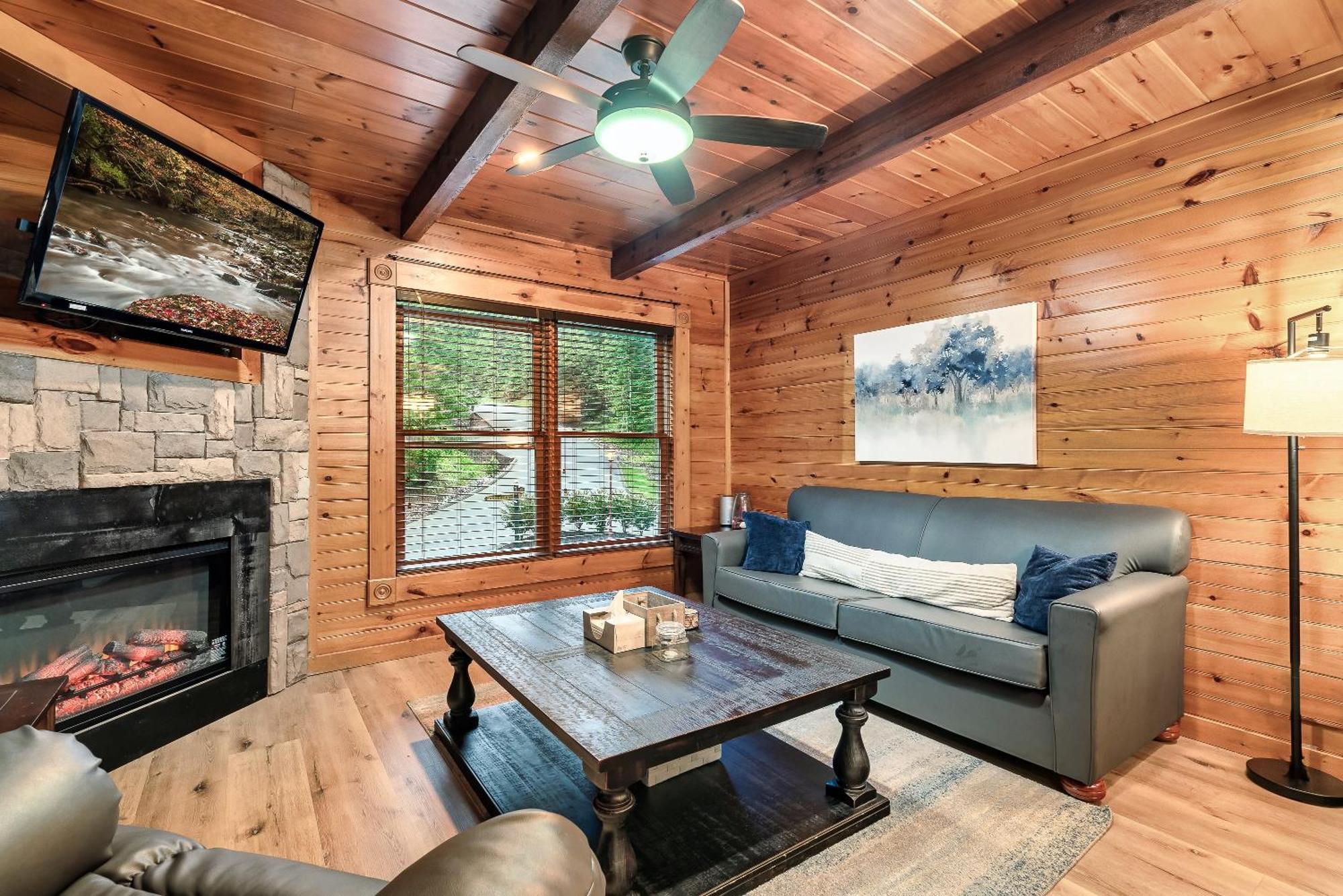 Holiday home And Play At The Ryland: Private Game & Community Pool Retreat *