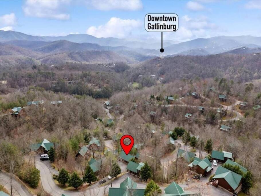 Holiday home Breathtaking Views Of The Smokies, 3 Mins To