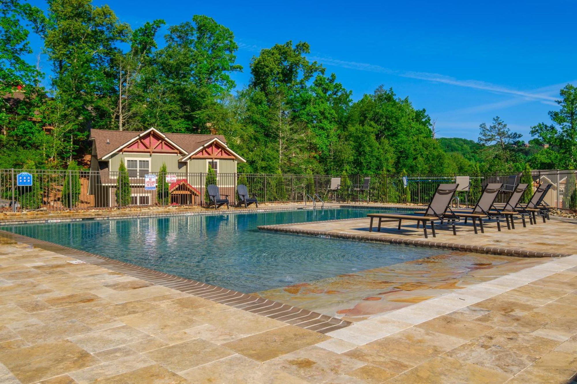 Holiday home Harmony Peak Gatlinburg