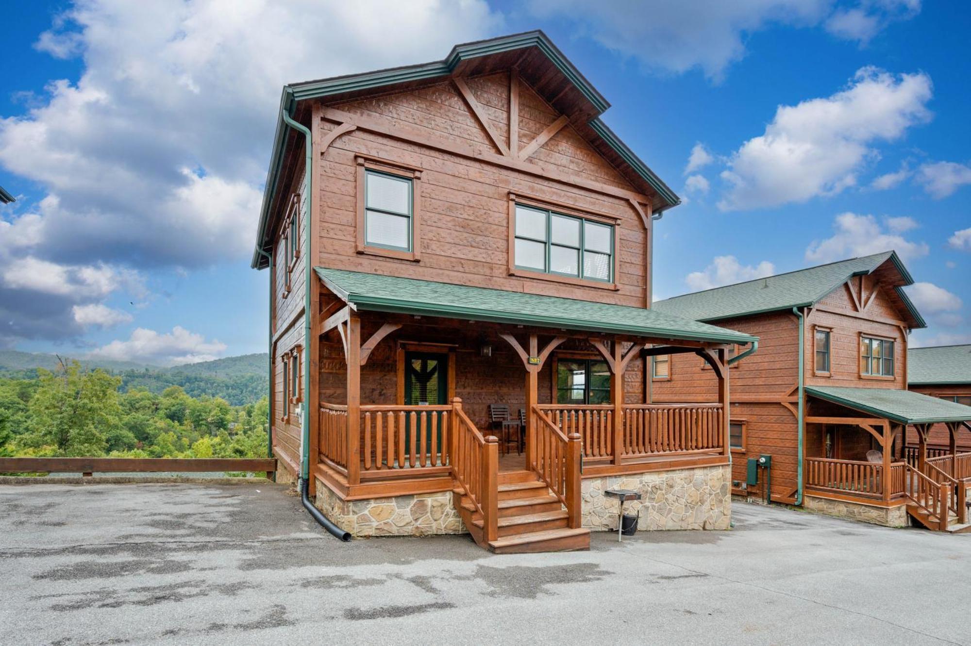 Million Dollar View * Gatlinburg