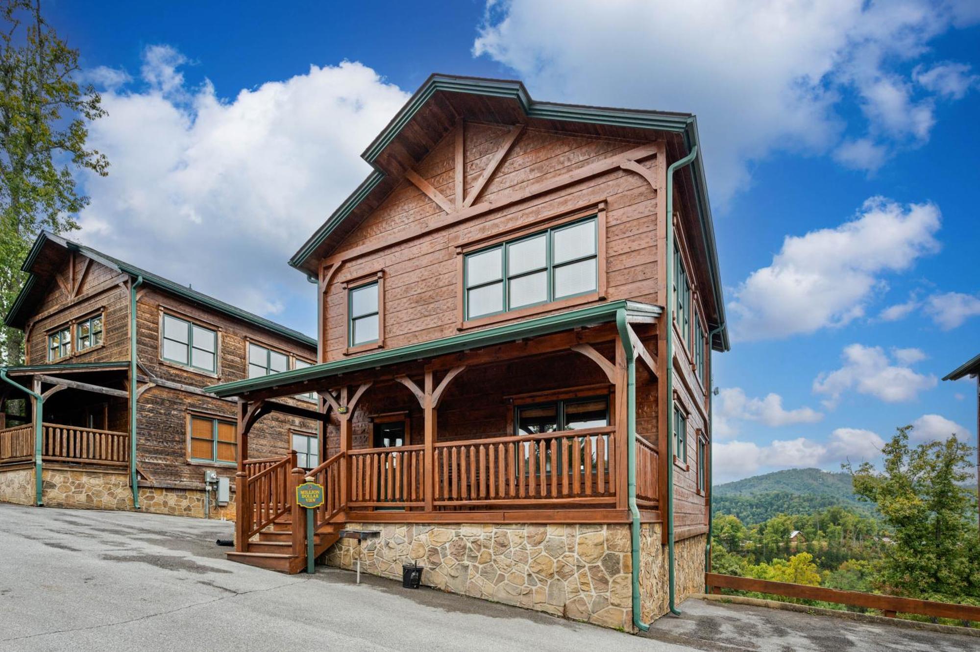 Million Dollar View * Gatlinburg