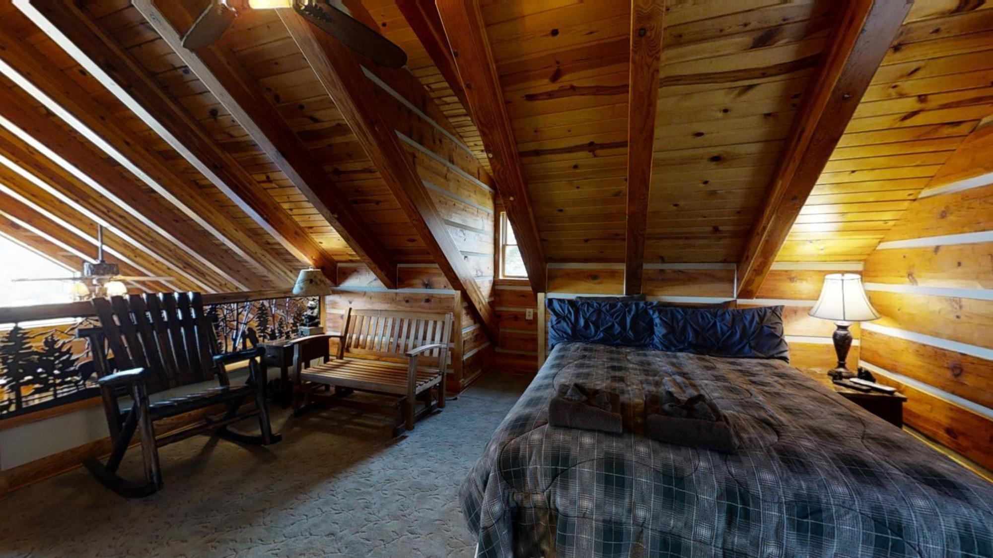 Bear Cave Holiday home *