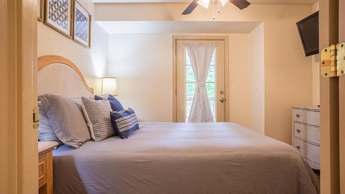 Holiday home C In The Art & Craft Community *