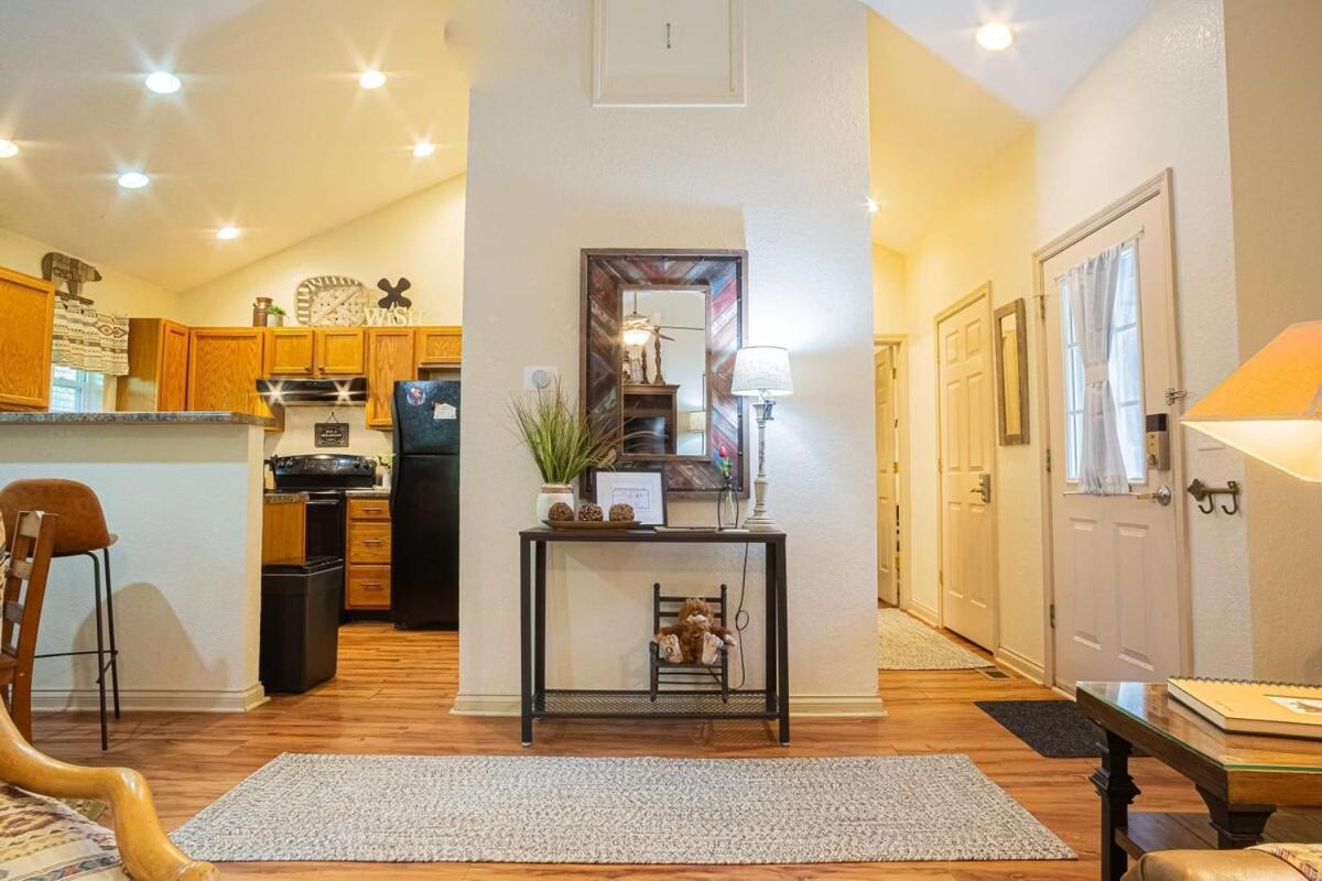 Holiday home C In The Art & Craft Community