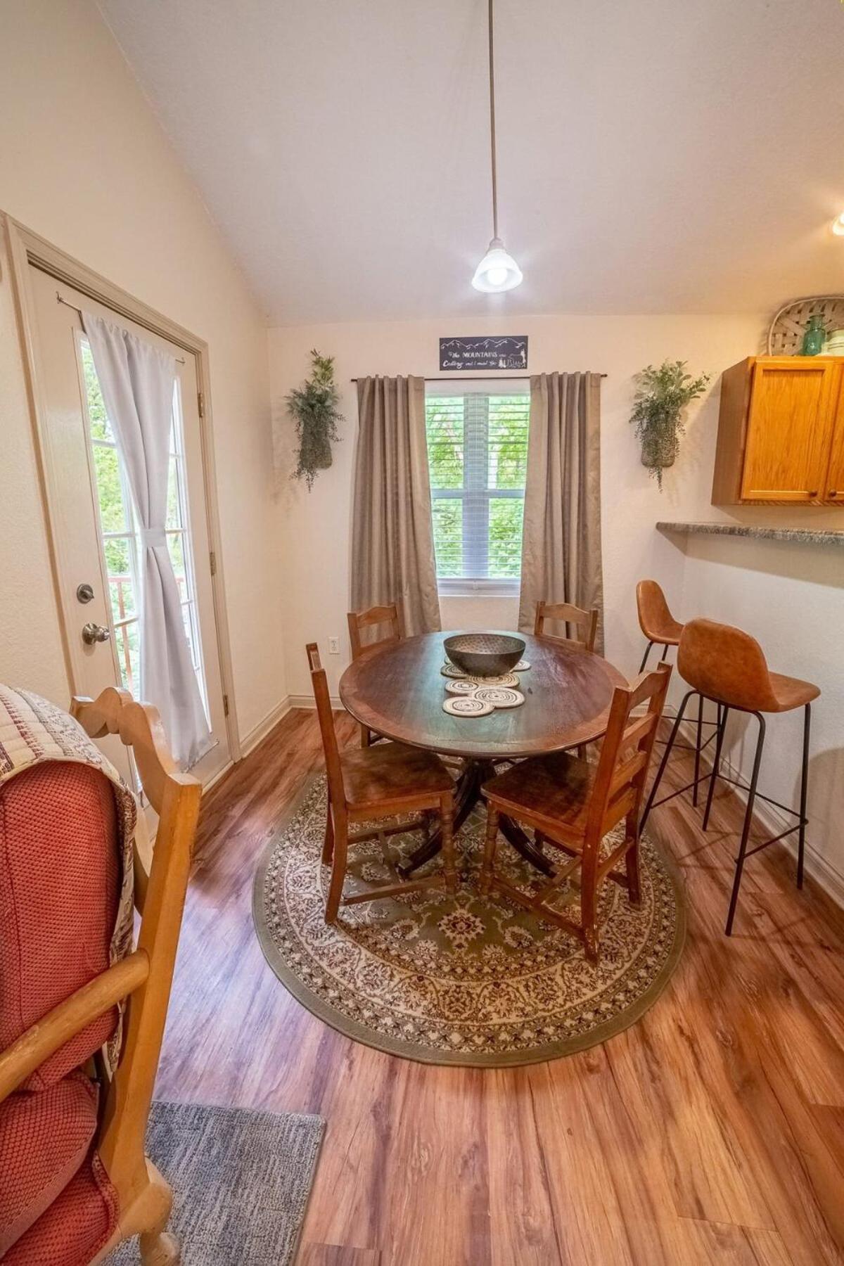 C In The Art & Craft Community Holiday home
