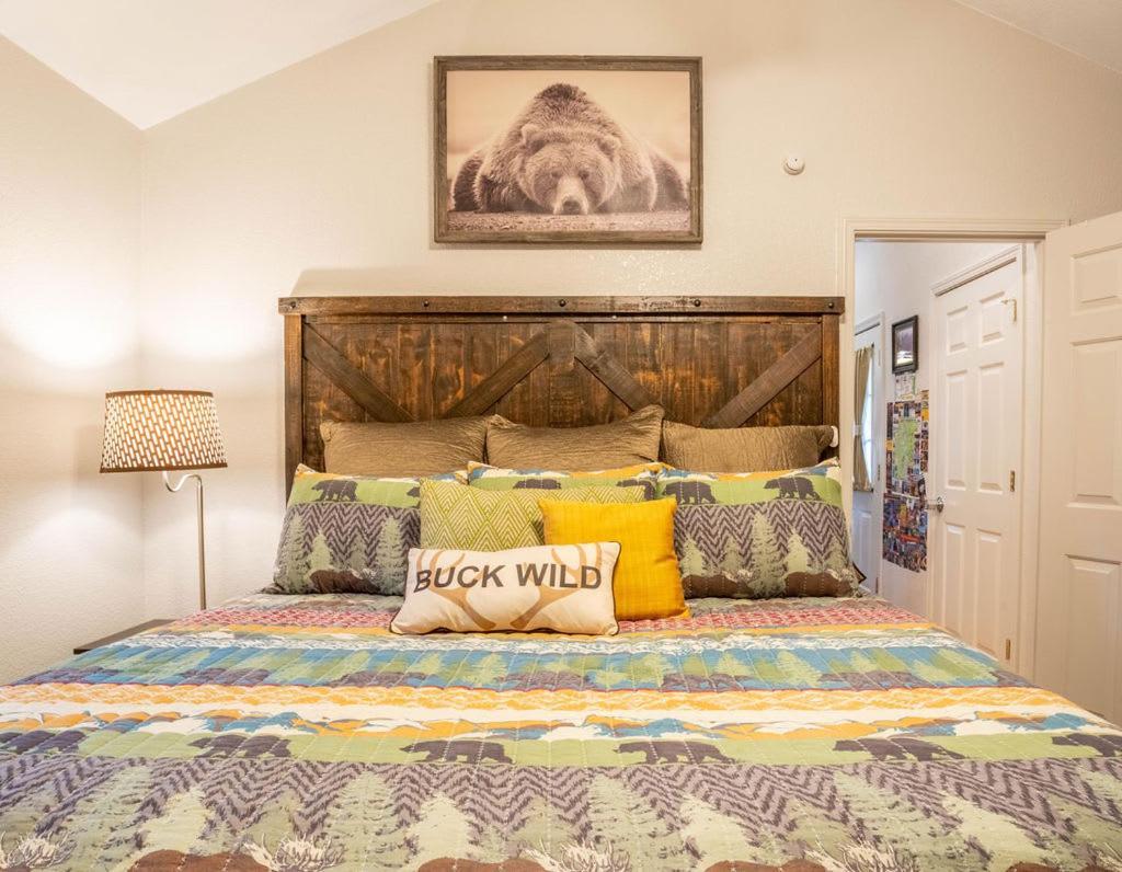 Holiday home Sasquatch B Sleeps 11 Gatlinburg