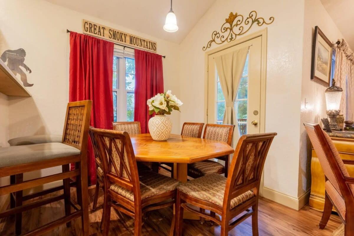 Sasquatch D Holiday home
