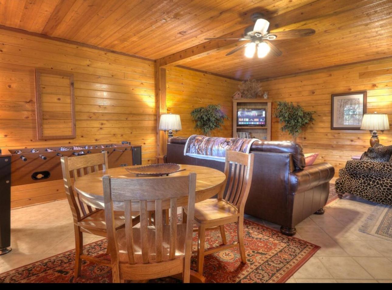 Lazy Daisy Holiday home *