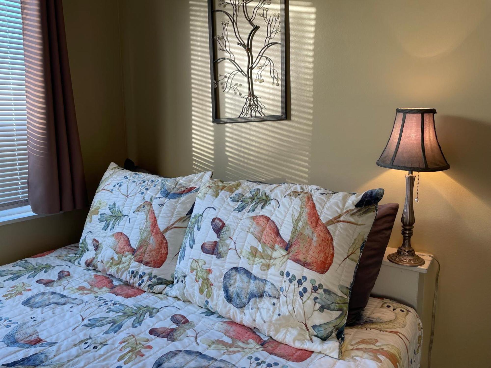 Apartment Summit Getaway For 2 With Amazing View!