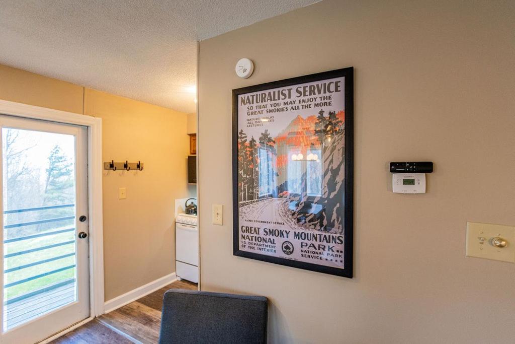 Bear Show 1st Floor 2br * Family Pools Wifi Apartment