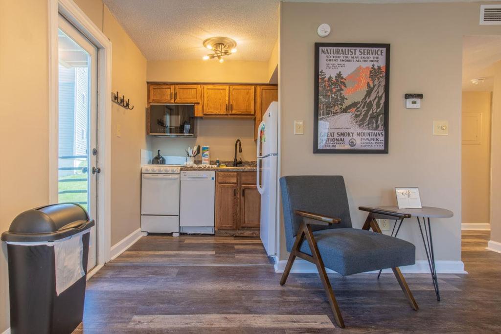Apartment Bear Show 1st Floor 2br * Family Pools Wifi