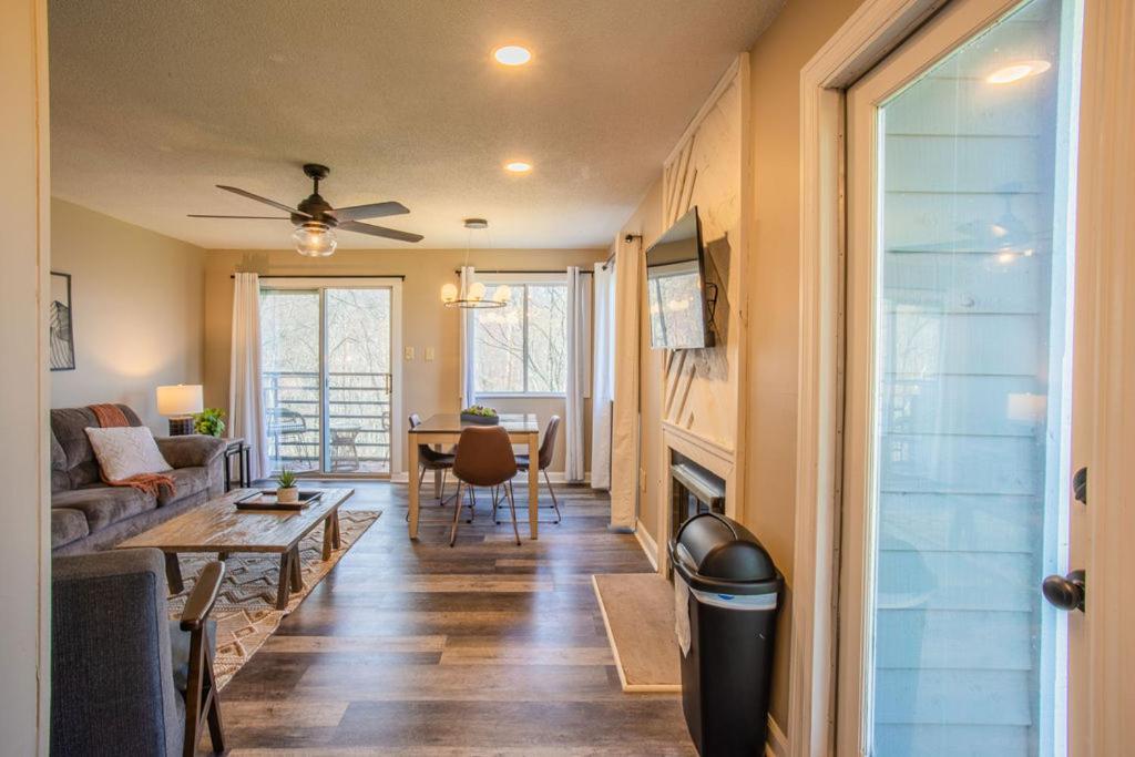 Bear Show 1st Floor 2br * Family Pools Wifi