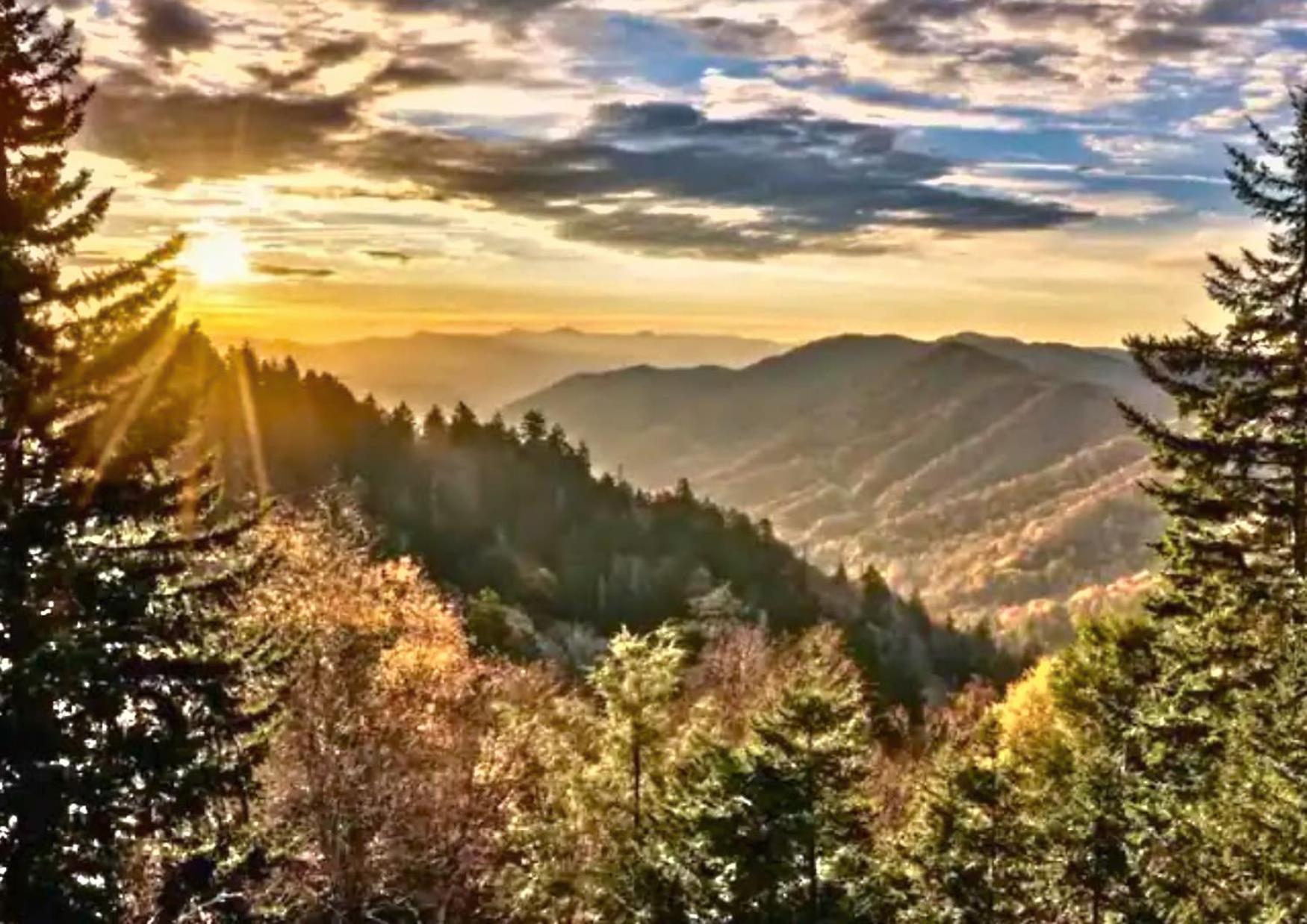 Mins To Dt Gatlinburg~ Hot Tub~ Community Pool Gatlinburg