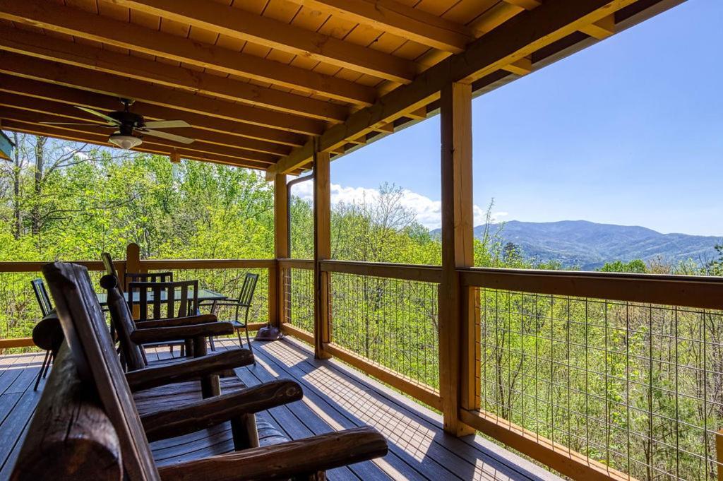Holiday home Heavenly View, 1089 Of Free Attraction Tickets For Each Paid Day, Dollywood And More, Pool!