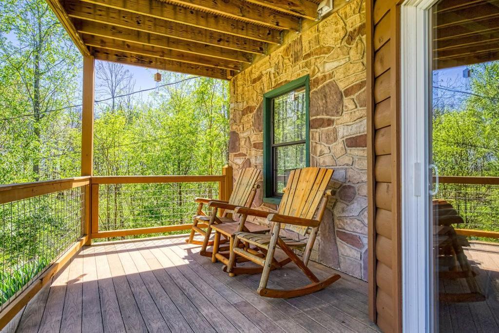 Holiday home Heavenly View, 1089 Of Free Attraction Tickets For Each Paid Day, Dollywood And More, Pool! *