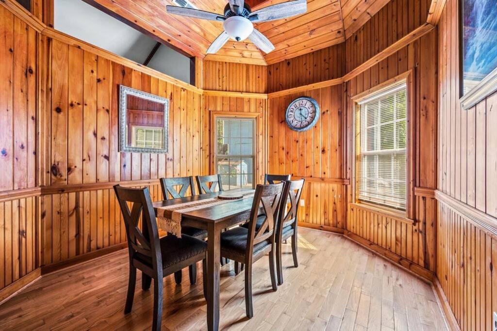 Beary Cozy Retreat Gatlinburg