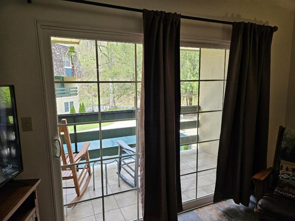 Roaring Fork Hideaway #214