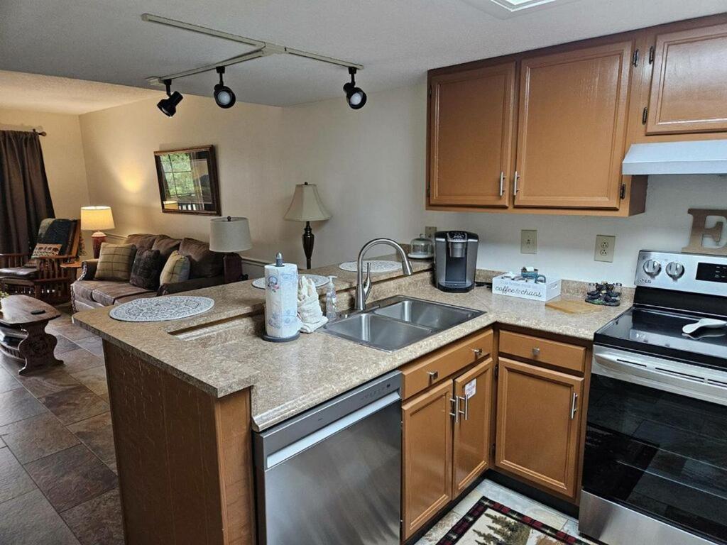 Roaring Fork Hideaway #214