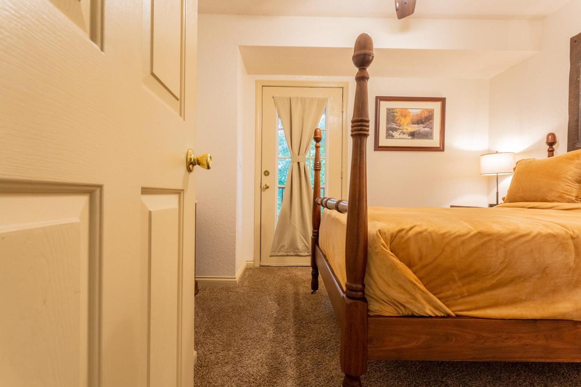 Sasquatch Lode Cd Sleeps 22 * Gatlinburg