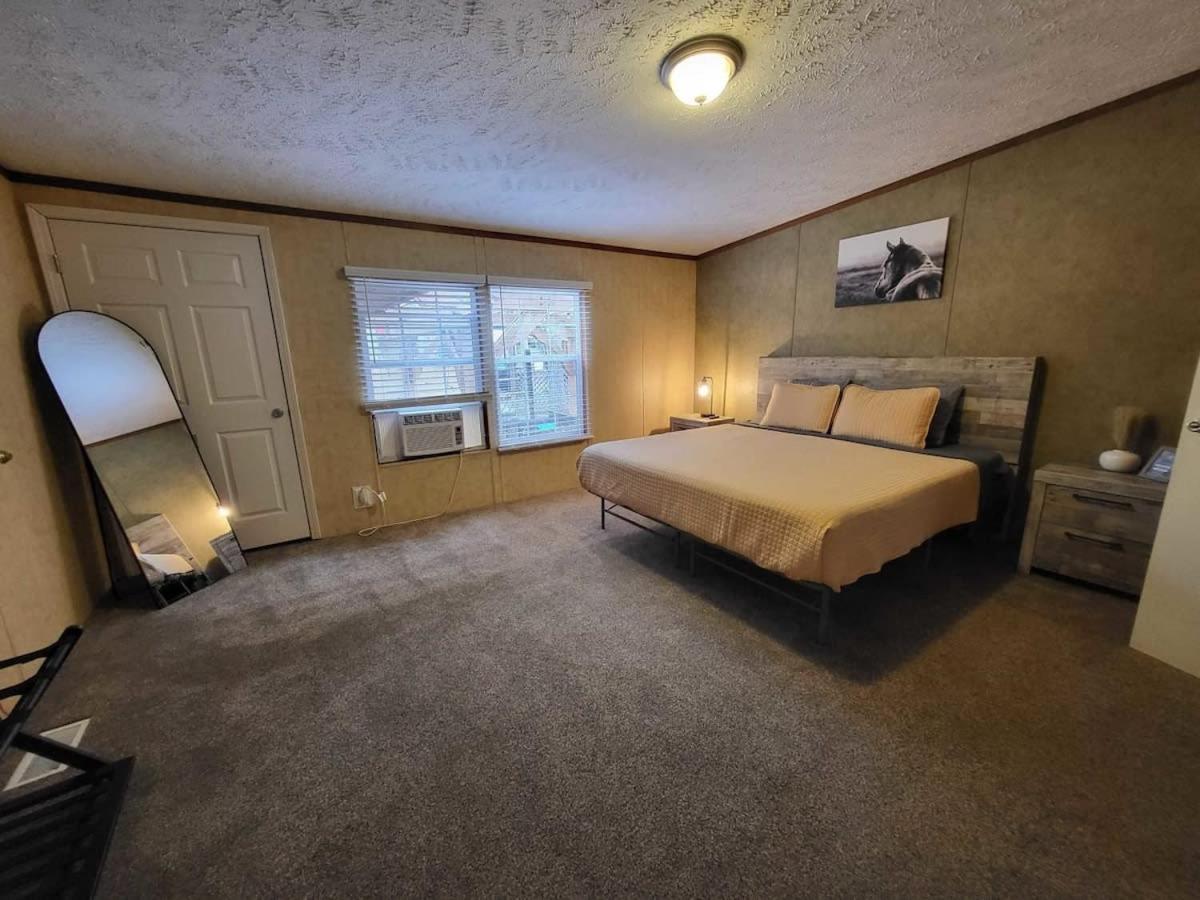 5br Family In With Hot Tub Gatlinburg