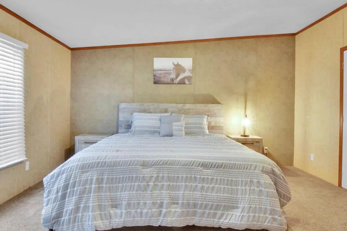 5br Family In With Hot Tub * Gatlinburg