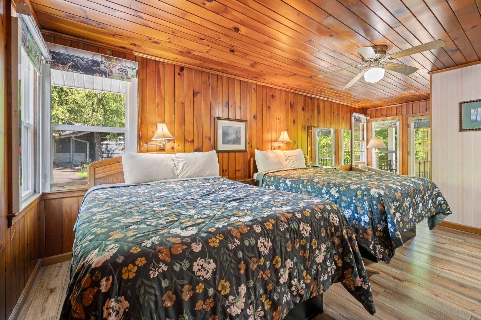 Carr's Northside And Hotel 4*