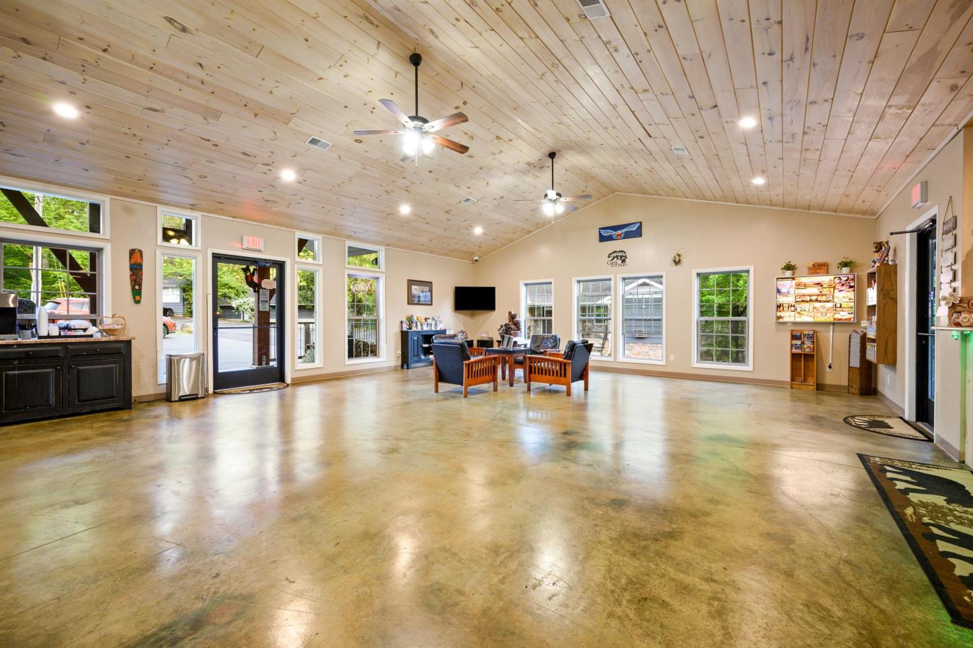 Hotel Carr's Northside And 4*