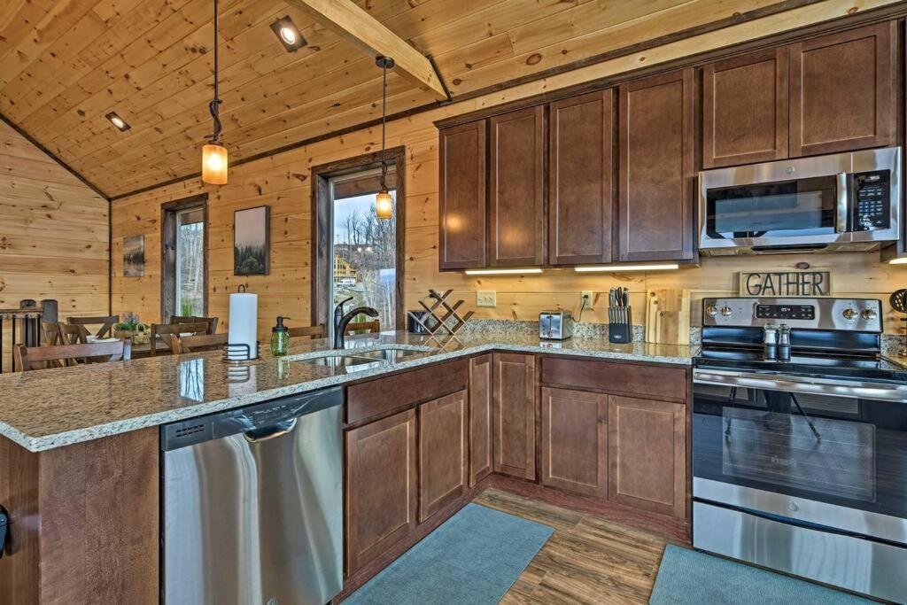 Mtview Close To Pkwy Slps 10 3bd-3ba Game Holiday home *