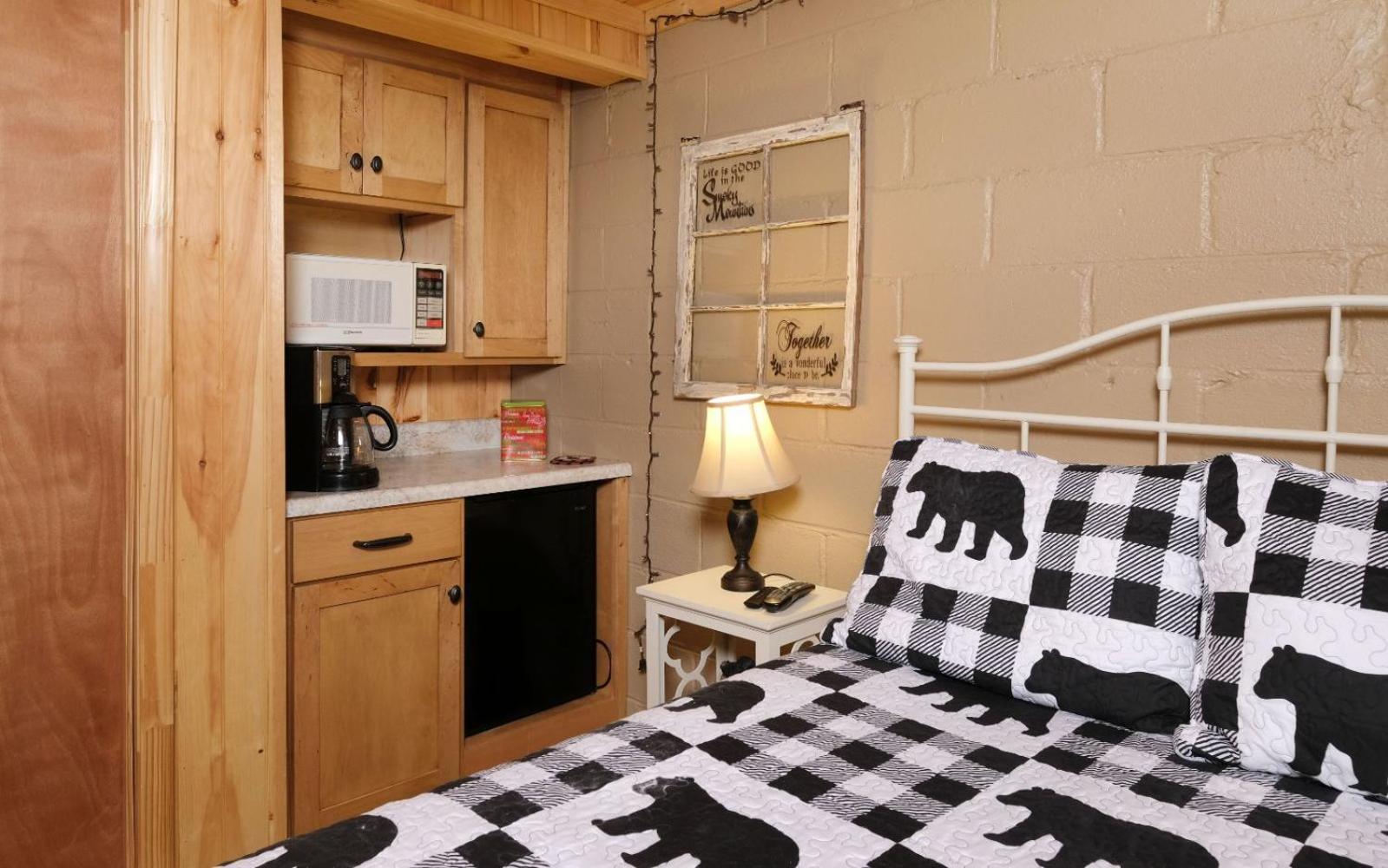 Karens Cozy * Gatlinburg