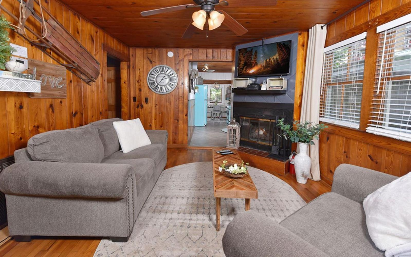 River Romance Villa