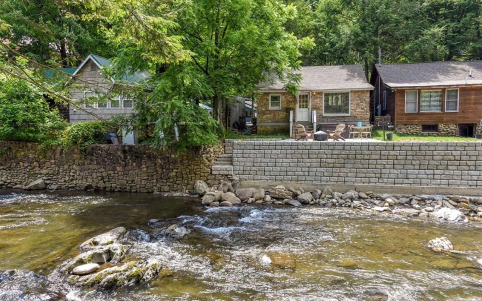 Villa River Romance Gatlinburg