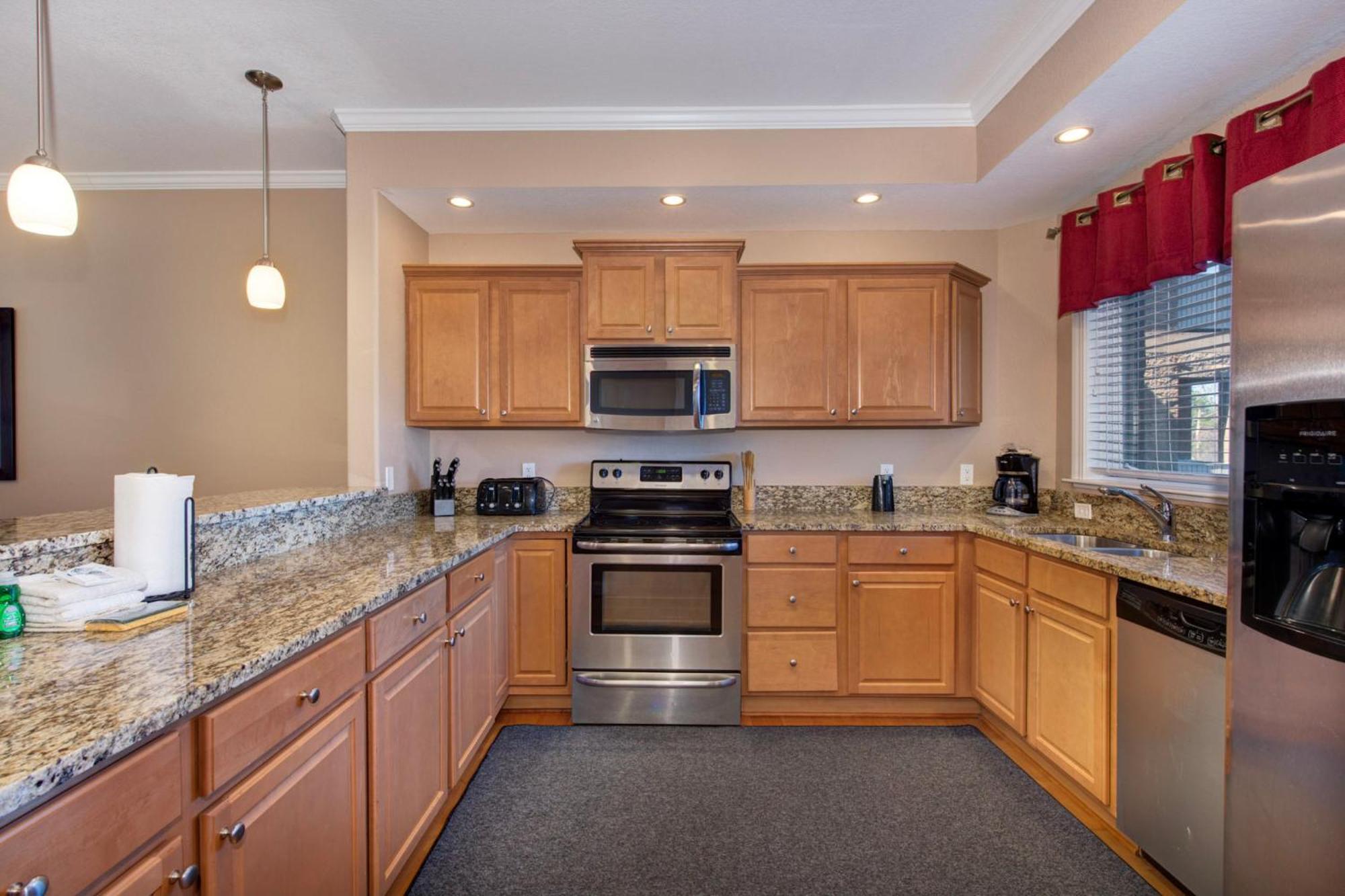 Venus 144 By Stony Brook Apartment *