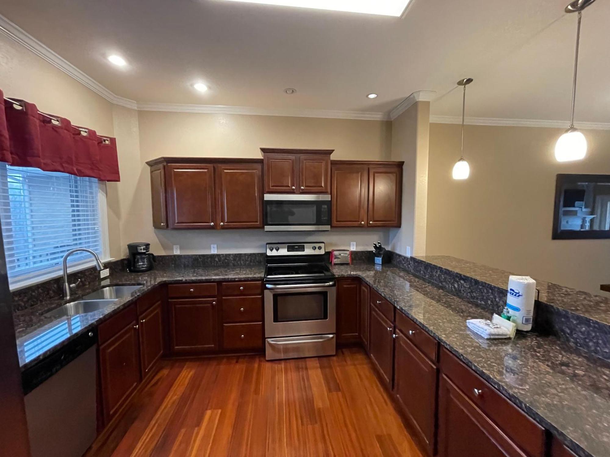 Apartment Venus 133 By Stony Brook *
