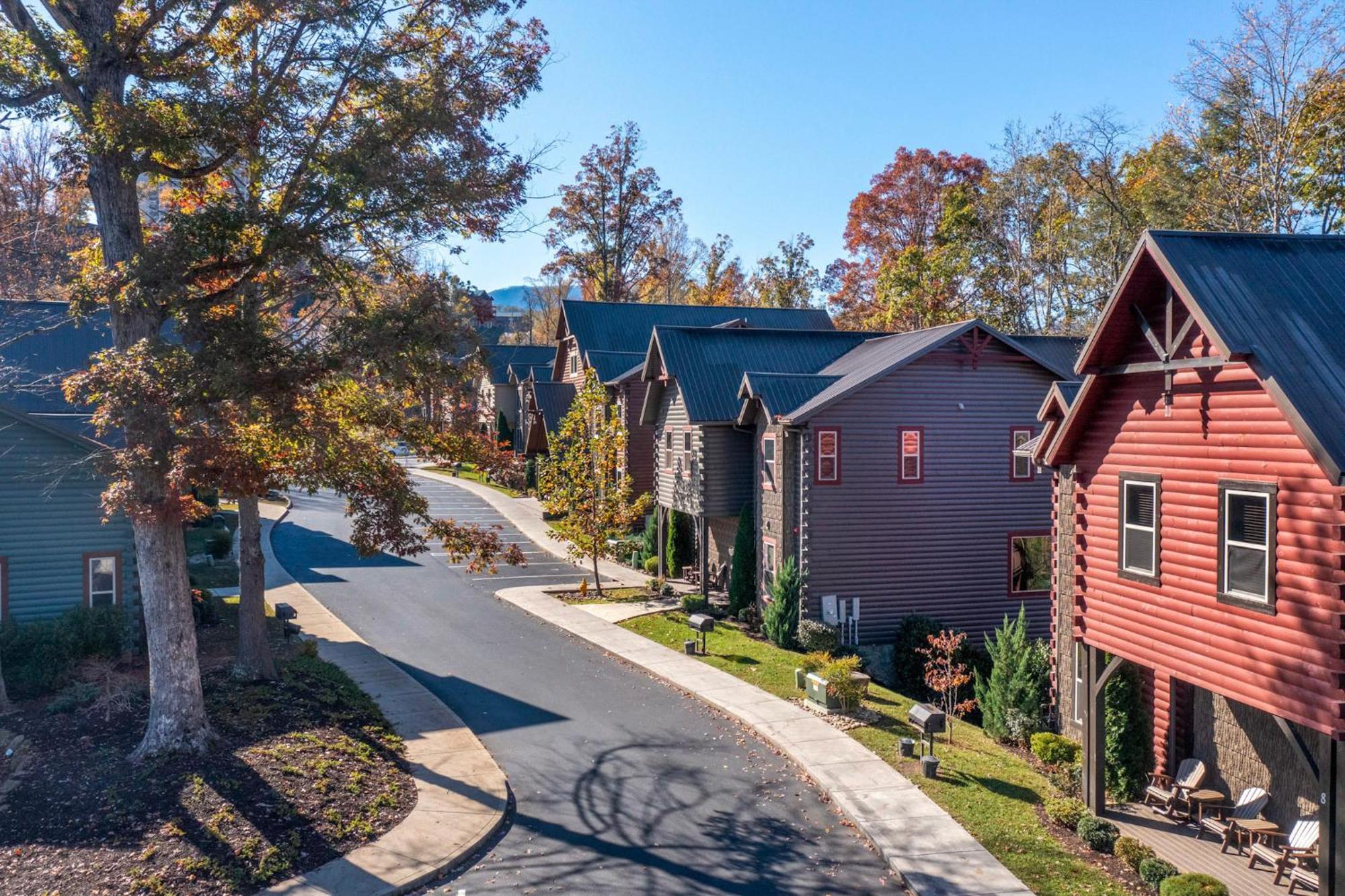 The Great Maple Retreat By Stony Brook Gatlinburg