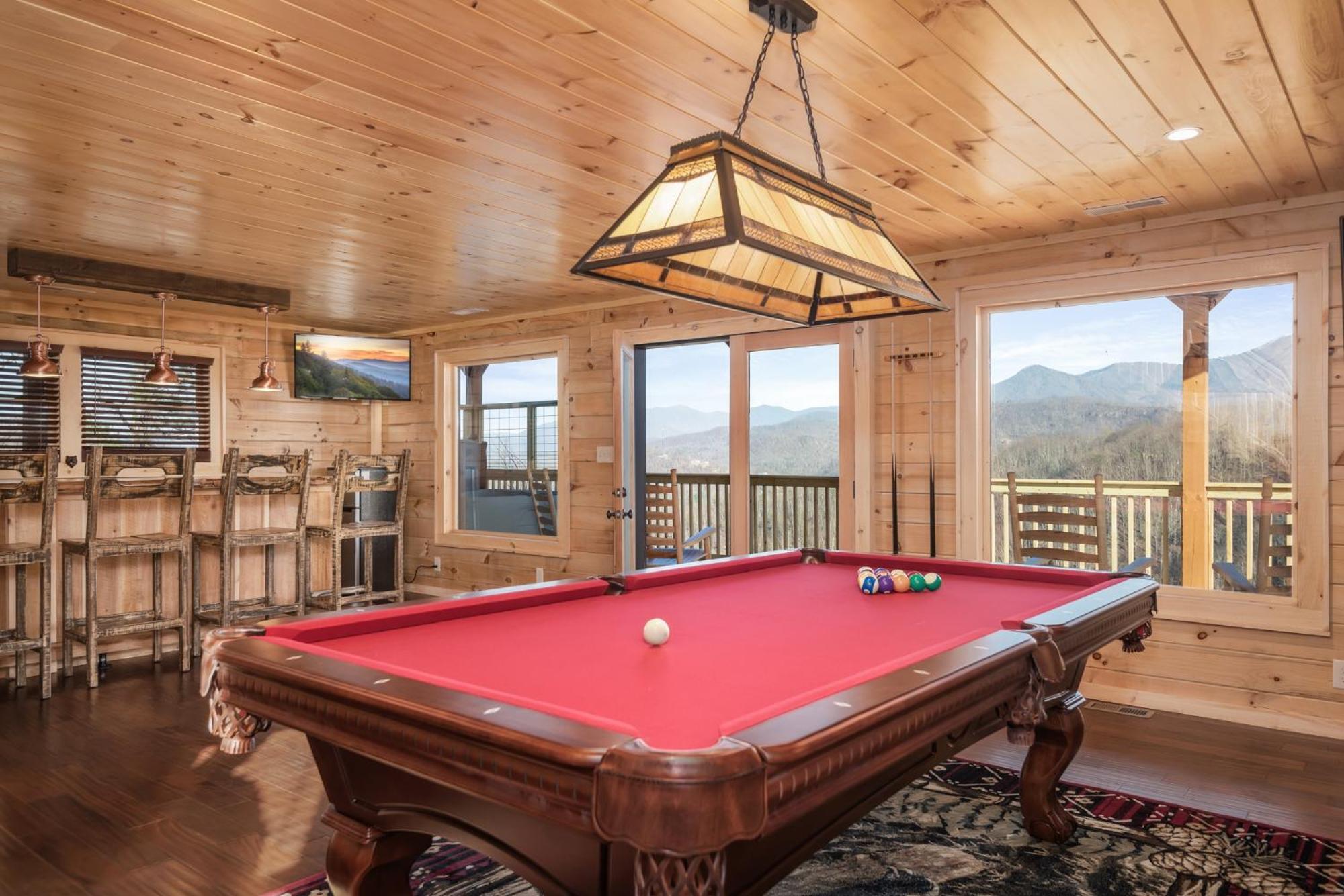Smoky's Grand View By Stony Brook Gatlinburg