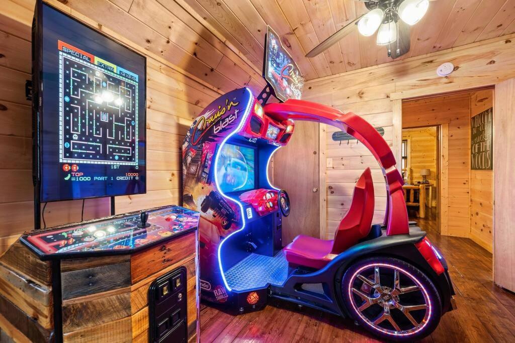 Holiday home Luxury Cabin-amazing Location-arcade-firepit-pool *