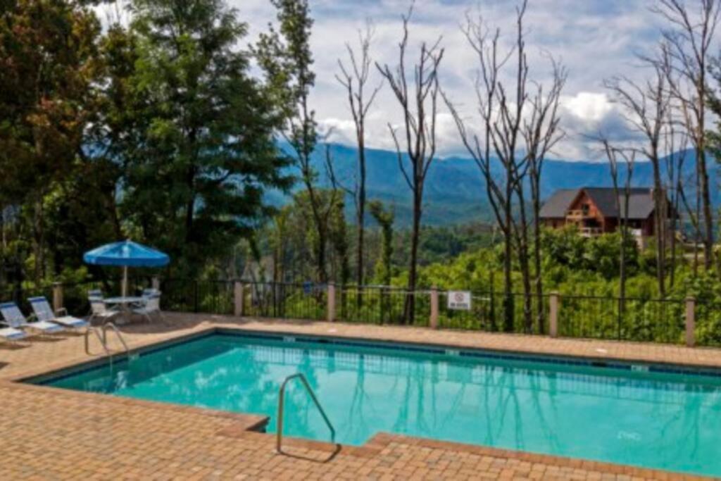 Holiday home Luxury Cabin-amazing Location-arcade-firepit-pool *
