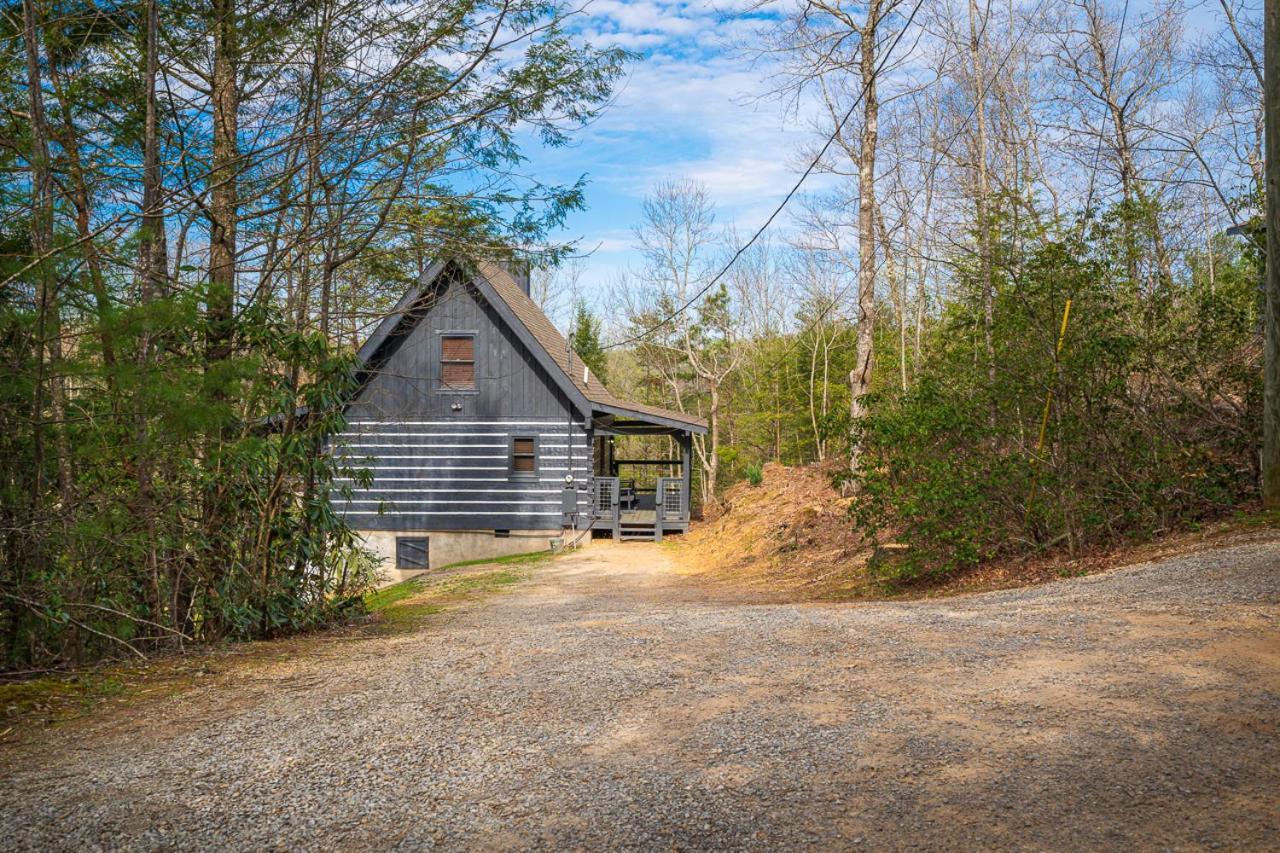 Holiday home Trail Head By Stony Brook Gatlinburg