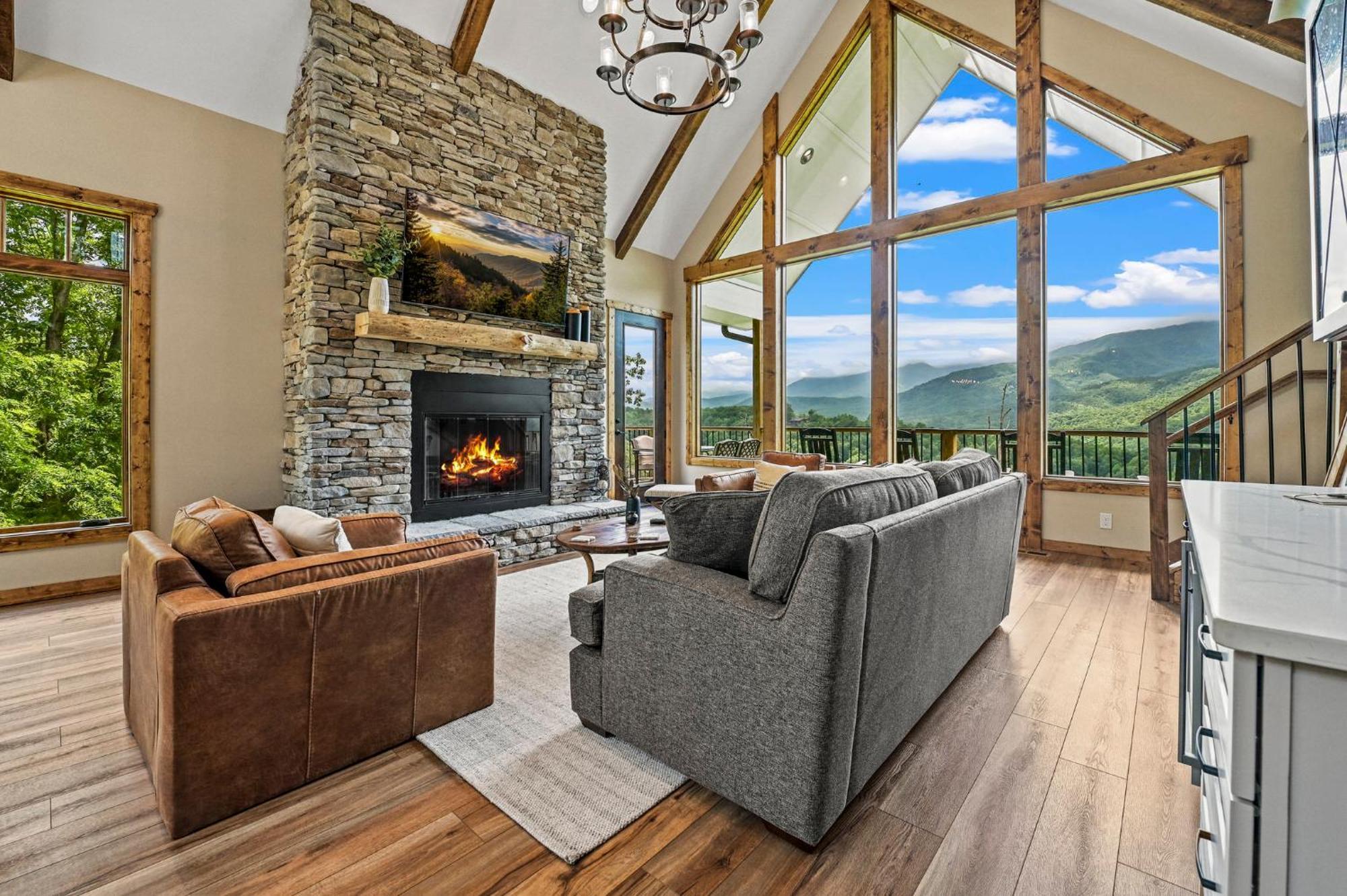 Mountain Soul By Stony Brook * Gatlinburg