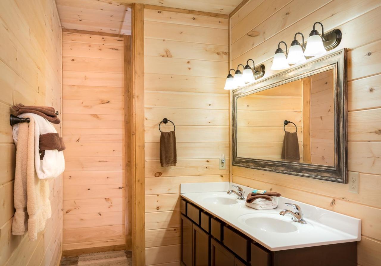 Holiday home The Bear And Trout By Stony Brook