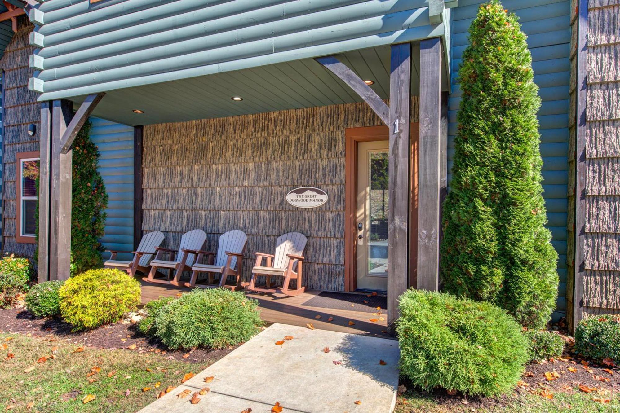 The Great Dogwood Manor By Stony Brook Holiday home *