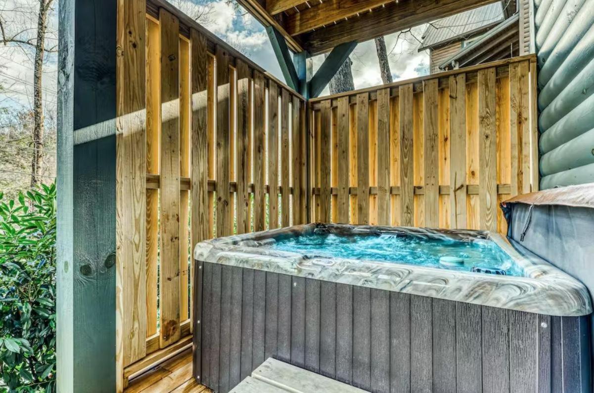 Holiday home The Great Dogwood Manor By Stony Brook Gatlinburg